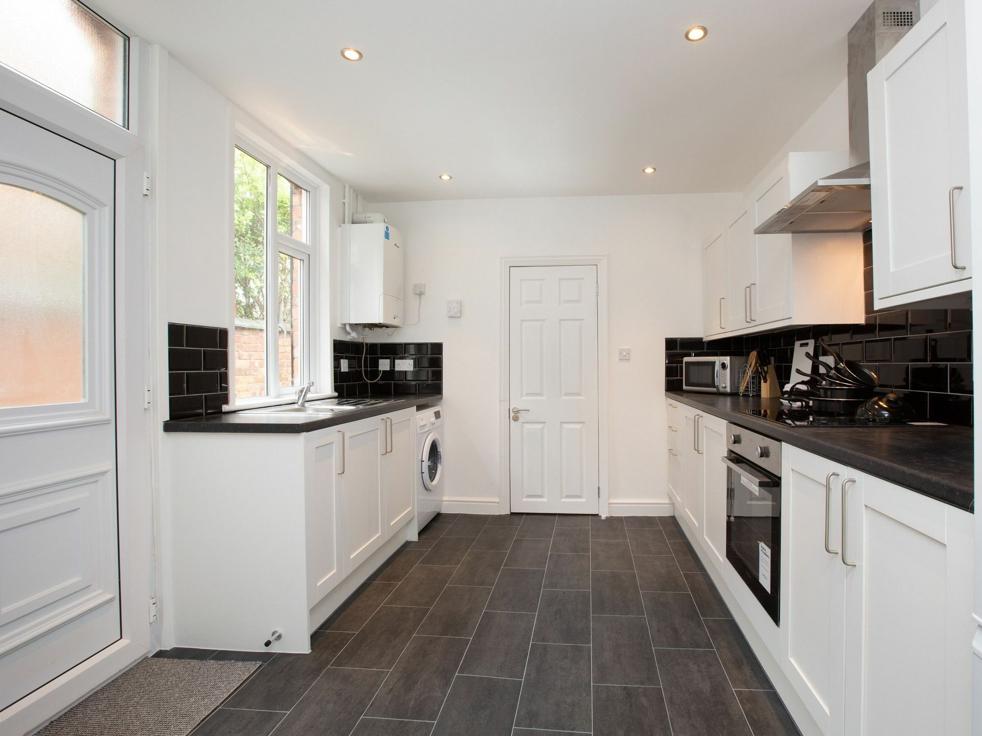 Townhouse @ 97 Ruskin Road Crewe Exterior photo